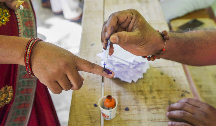 Lok Sabha poll voting